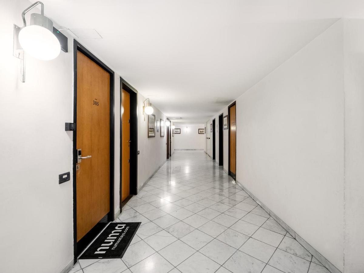 Adore Rooms & Apartments Milano Exteriör bild